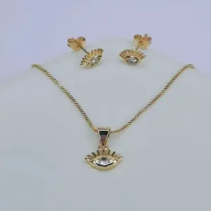 JUEGO DE CADENAS OJO DORADO