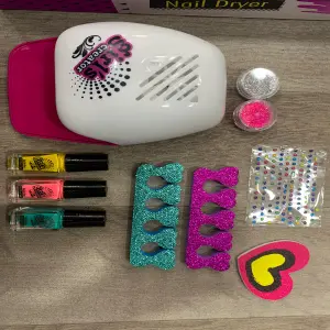 SET MANICURE PARA NIÑAS