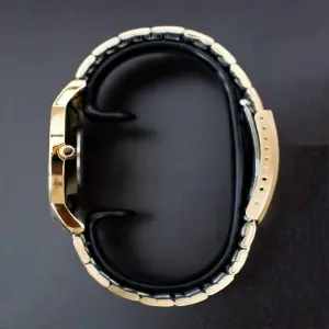 Reloj Qyq Analogo Hombre Qa46j010y