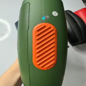 parlante JBL AAA Boons box 3