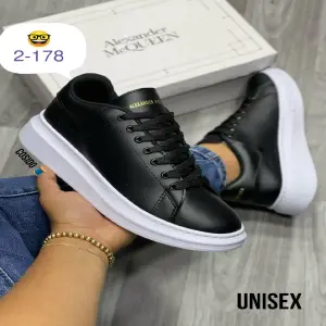 Tenis Alexander Mc.Queen Negro B T.store