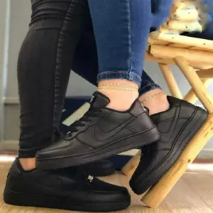 NIKE FOUR ONE