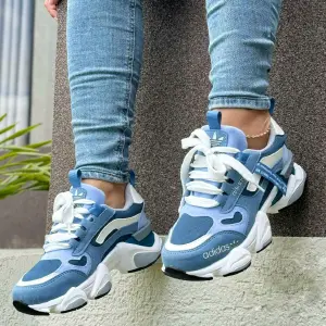 Adidas corazón