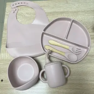 Set Vajilla Bebe En Silicona Kit Aliment