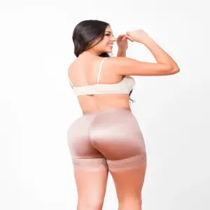 PANTY LEVANTA COLA REALCE INVISIBLE
