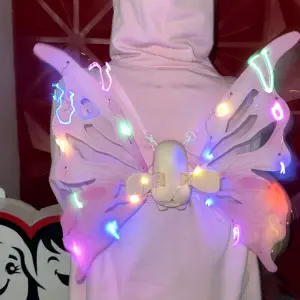 Alas de hadas iluminadas pequeñas