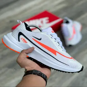 Nike malla caballero ton