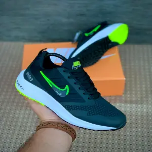 CALZADO (TENIS) NIKE WINFLO CABALLERO