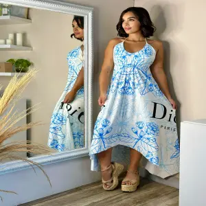 Vestidos largo sublimado con escote