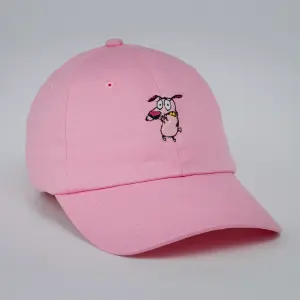 Gorra rosada coraje