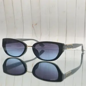 GAFAS DE MUJER FENDI