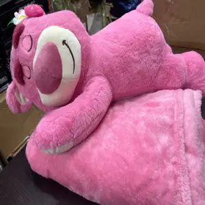 oso lotoso  con cobija
