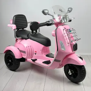 MOTO ESTILO VESPA DOS ASIENTOS