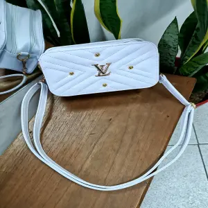 Bolso manos libre lv