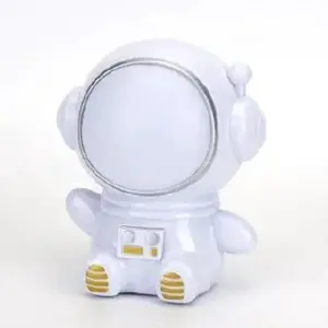 Lampara de mesa astronauta 3d recargable