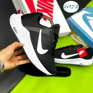 NIKE AIR DE CABALLERO
