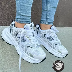 TENIS NIKE MUJER REF 008