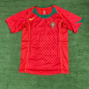 CAMISETA PORTUGAL LOCAL RETRO/04