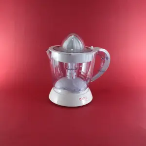 Exprimidor de frutas capacidad 1.0 lt