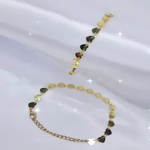 MANILLA CORAZONES DORADOS