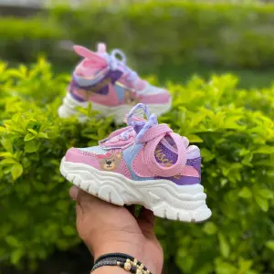 DEPORTIVO MOSCHINO NIÑA