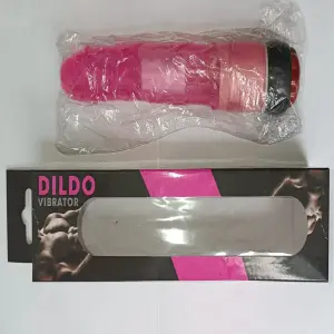DILDO PENE VIBRADOR 19 CM