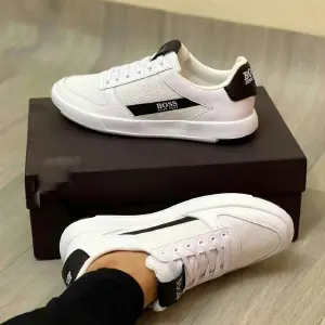 HUGO BOSS CASUAL