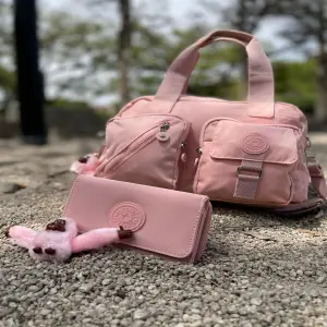 COMBO KIPLING + BILLETERA + COSMETIQUERA