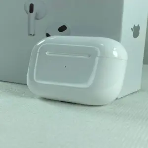 AIRPODS SEIRE 3 (1.1)