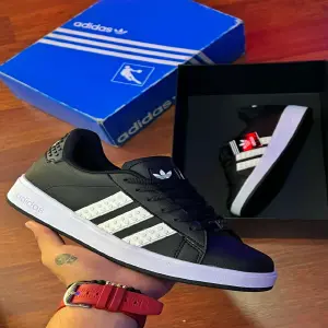 Calzado tenis para mujer