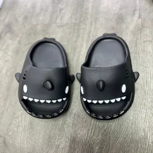 Chanclas tiburon