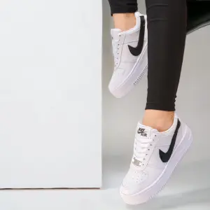 Calzado tenis de Mujer