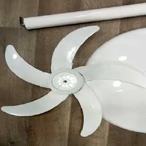 VENTILADOR CON   PANEL  SOLAR