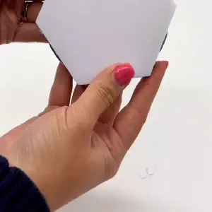 LAMPARA TACTIL LED EN HEXÁGONO*
