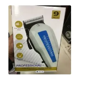 Peluquera profesional 065