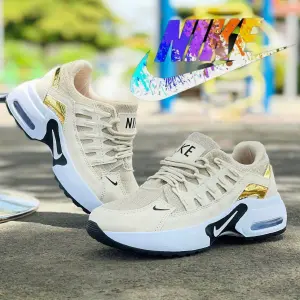 NIKE ARAÑA