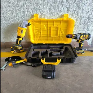 Combo taladro y pulidora DEWALT 60V