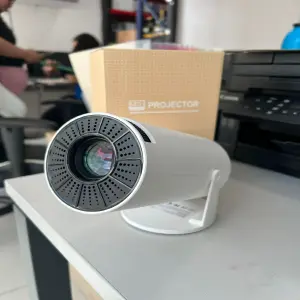 Proyector Smart Para Cine En Casa Hy300