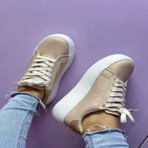 Tenis Clásico Dama Beige