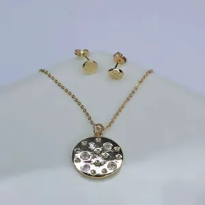 JUEGOS DE CADENAS DE LUNA LLENA