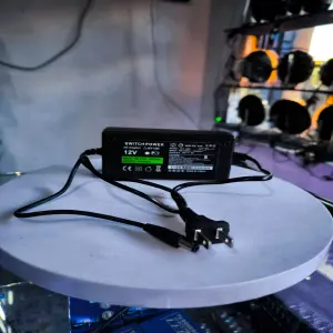 ADAPTADOR PARA CORRIENTE 12V