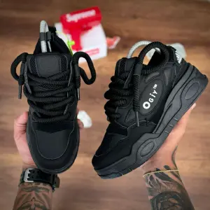 TENIS OGIY
