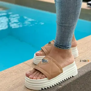 Pantuflas Prada Hrta