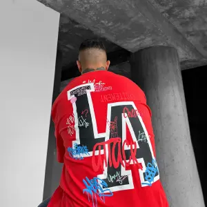 OVERSIZE RED LA