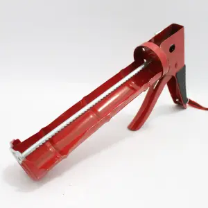 MAQUINA CALAFATEO SILICONA