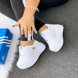 ADIDAS DOBLE PISO