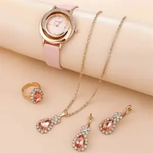 Juego reloj + anillo + aretes + cadena