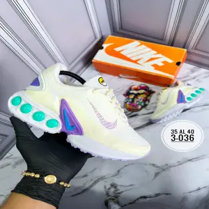 NIKE MAX DN