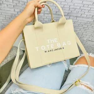 Bolso the tote bah Marc Jacobs Sintético