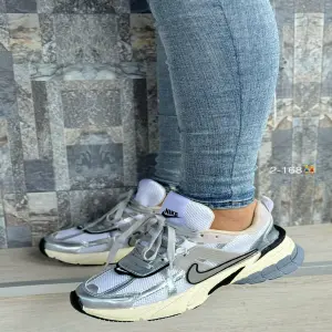 DEPORTIVO NIKE PARA DAMA HRT
